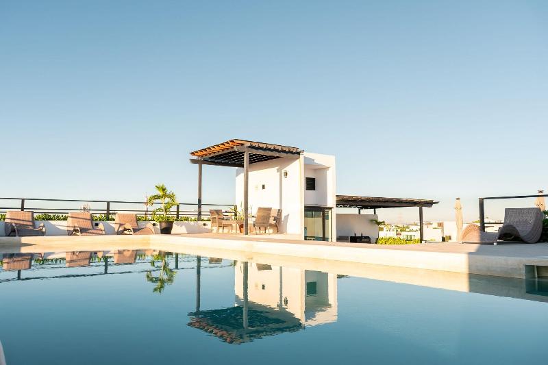 Torre Diez Grupo Amber - Collection O image