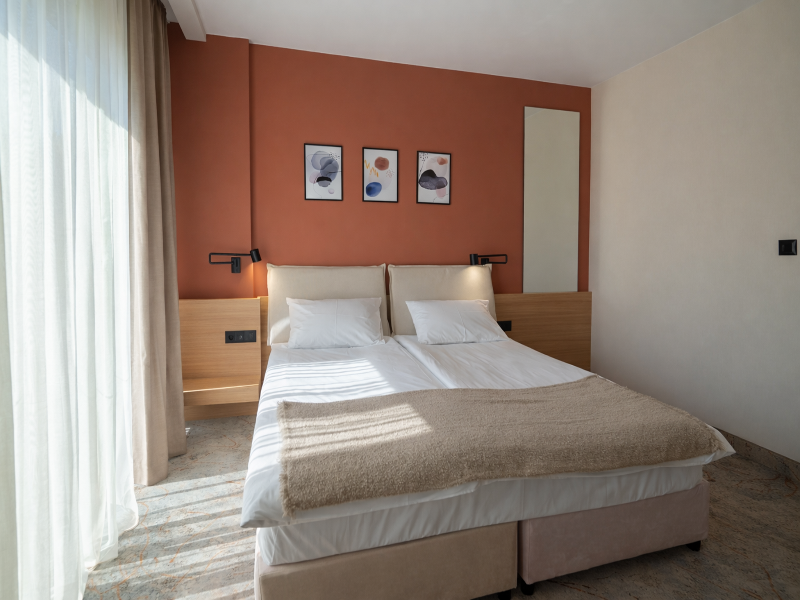 B1 Downtown Hotel image