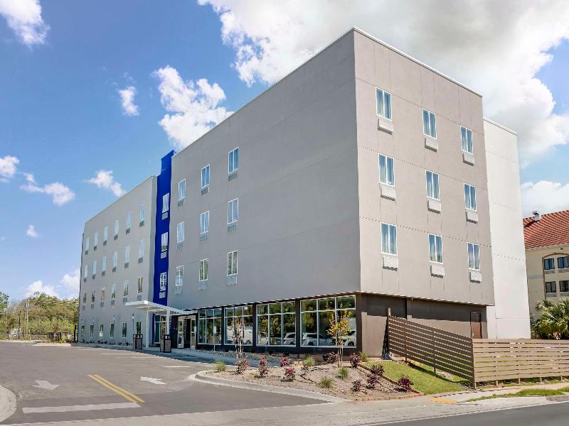 Sleep Inn & Suites Fort Walton Beach - Destin West image
