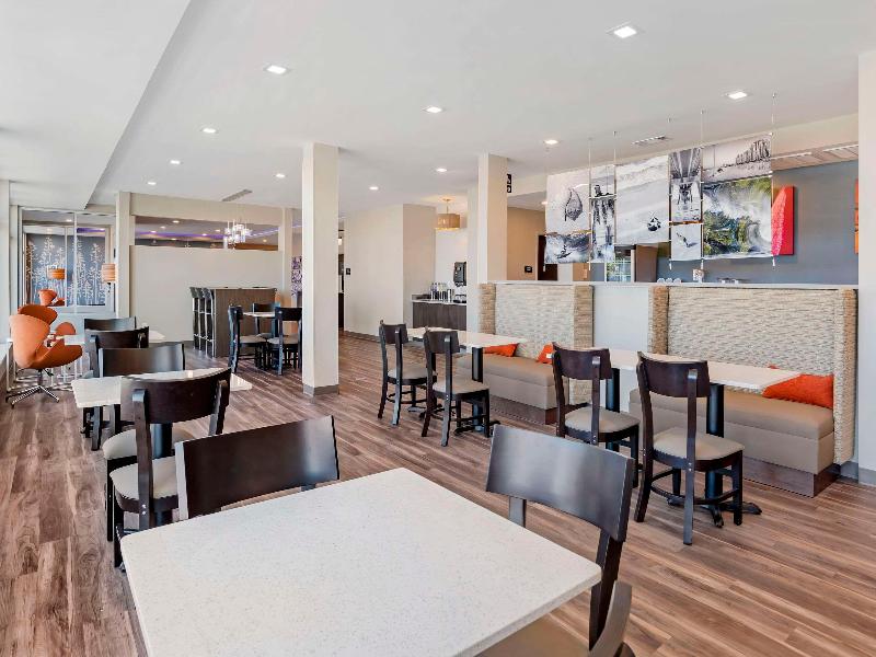 Sleep Inn & Suites Fort Walton Beach - Destin West image