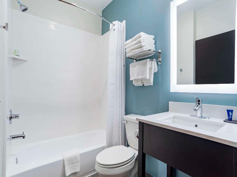 Sleep Inn & Suites Fort Walton Beach - Destin West image