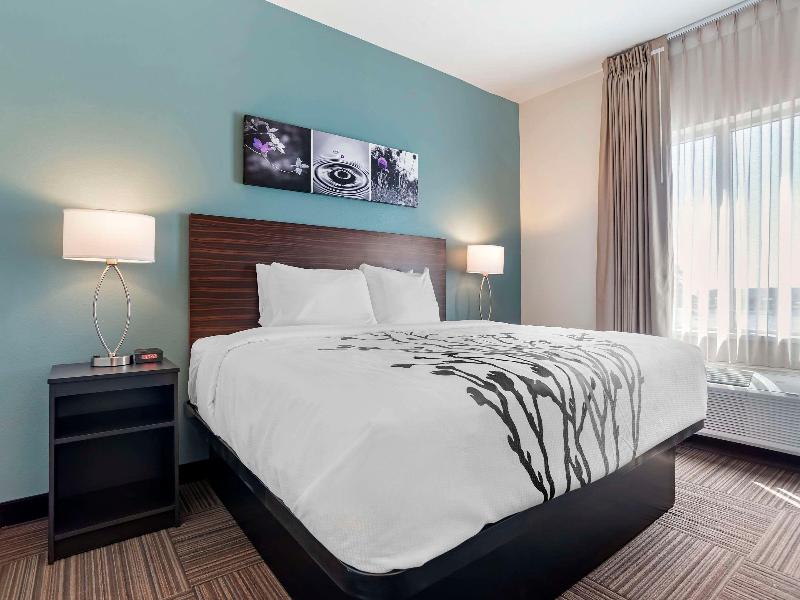 Sleep Inn & Suites Fort Walton Beach - Destin West image