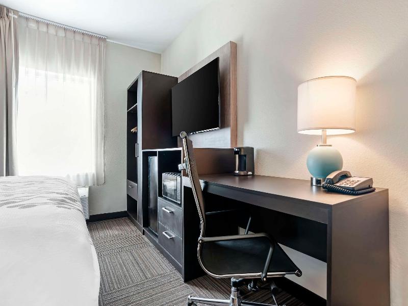 Sleep Inn & Suites Fort Walton Beach - Destin West image