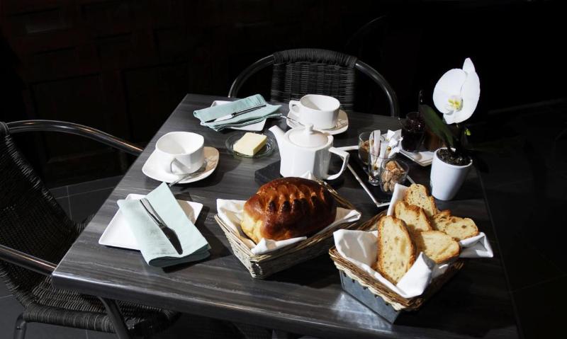 Logis L'auberge Du Chateau — restaurant