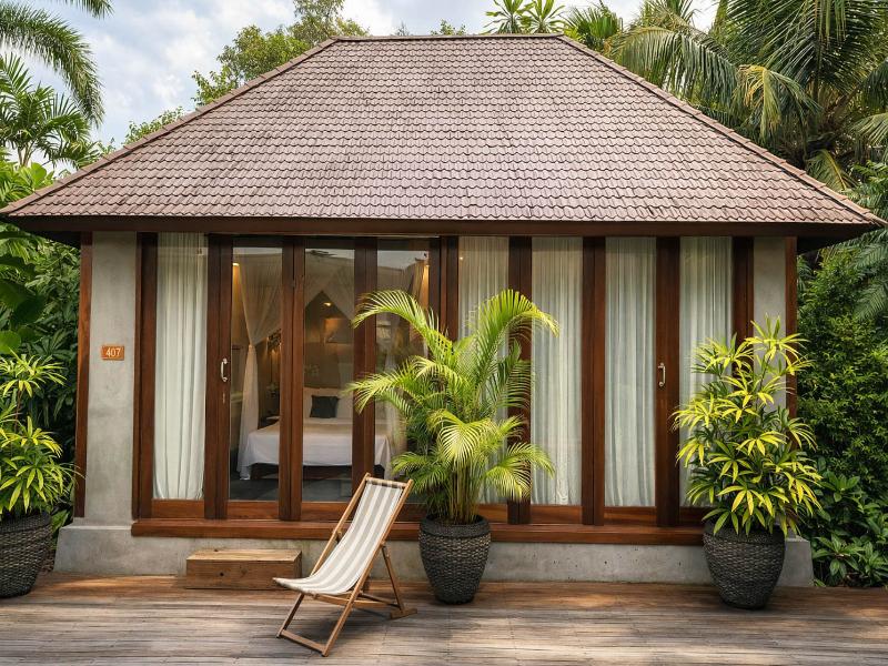 Zin Berawa Villas & Bungalows image