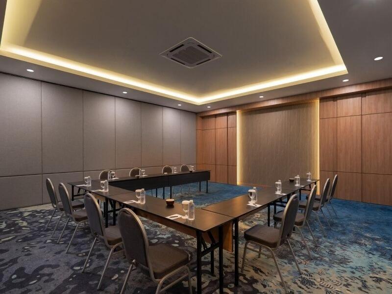 Laska Hotel & Resort Ciletuh image