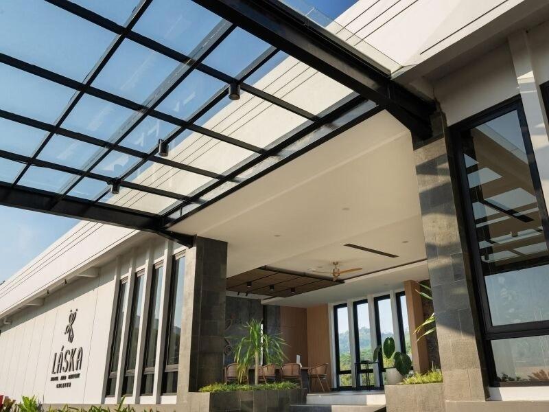 Laska Hotel & Resort Ciletuh image
