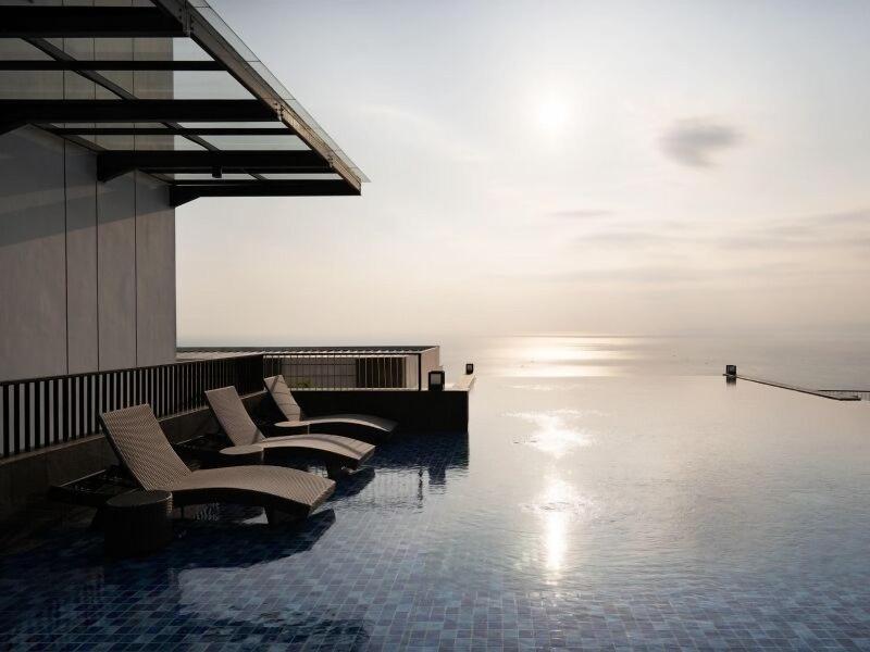 Laska Hotel & Resort Ciletuh image