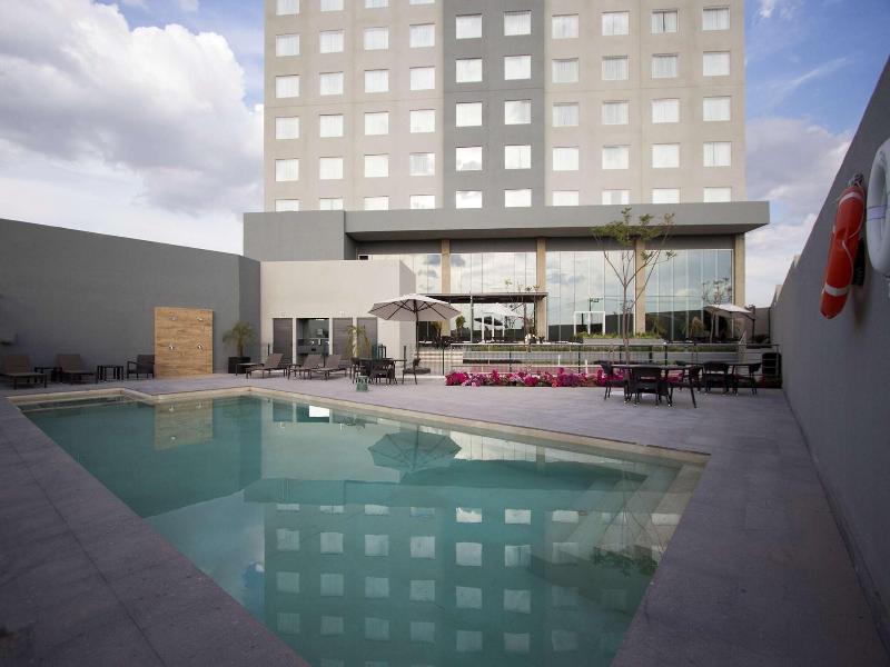 Fiesta Inn Suites Aeropuerto Del Bajío