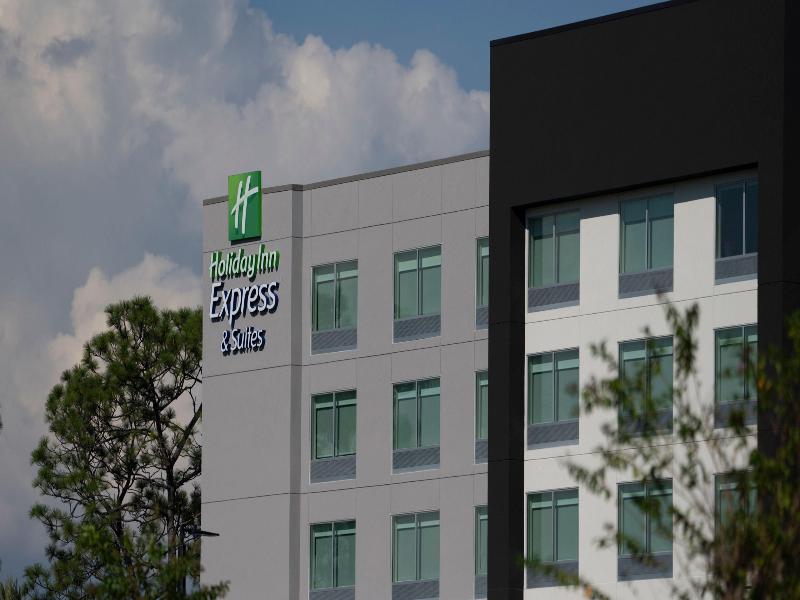 Holiday Inn Express Fort Walton Beach Eglin Area image