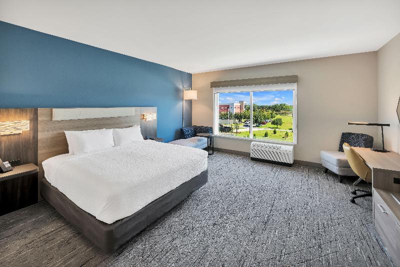Holiday Inn Express Fort Walton Beach Eglin Area image