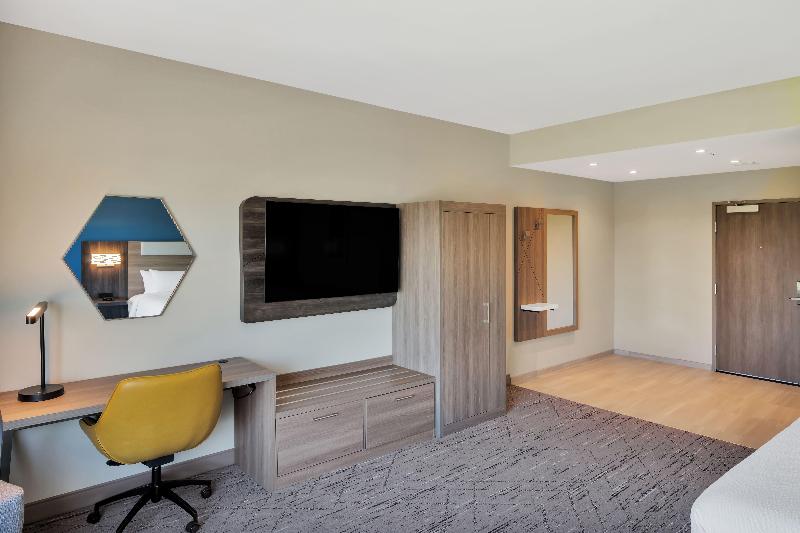 Holiday Inn Express Fort Walton Beach Eglin Area image