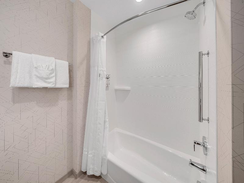 Holiday Inn Express Fort Walton Beach Eglin Area image