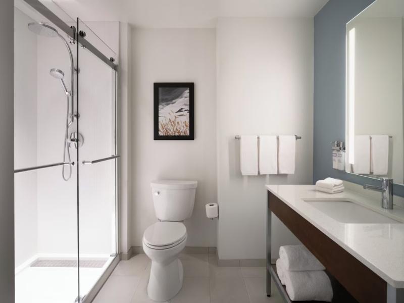 Even Hotel Bozeman Yellowstone Intl Arpt By IHG image