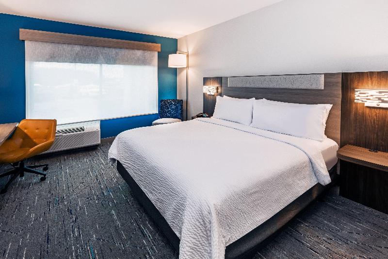 Holiday Inn Express & Suites Senatobia I-55 By IHG image