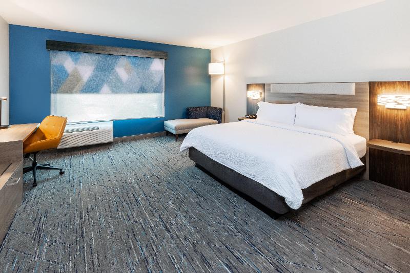 Holiday Inn Express & Suites Senatobia I-55 By IHG image