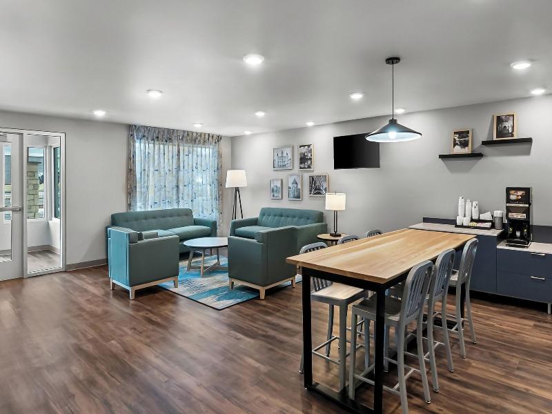 Woodspring Suites Newington - Hartford South image