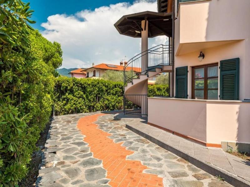 Hotel La Pietra image