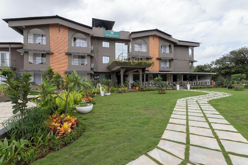 Stone Wood Hotel Amboli image