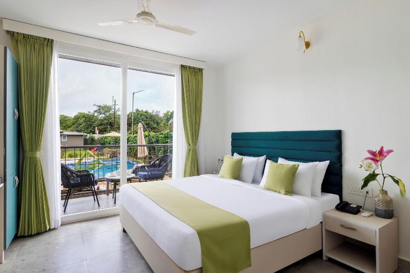 Stone Wood Hotel Amboli image