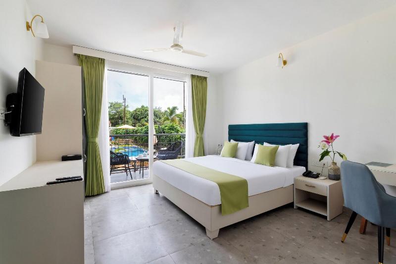 Stone Wood Hotel Amboli image