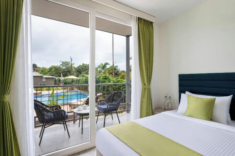 Stone Wood Hotel Amboli image