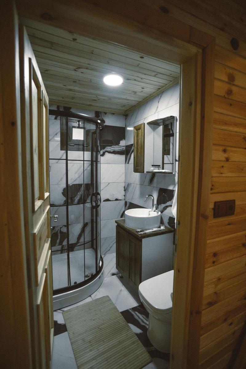 Sapanca Casamia Suit image