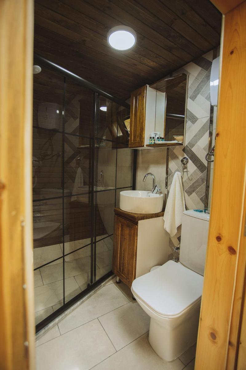 Sapanca Casamia Suit image