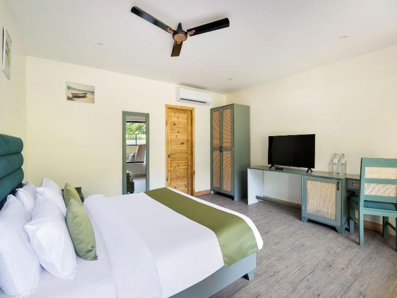Stone Wood Jungle Resort - Dandeli image
