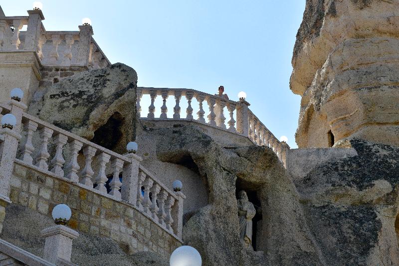 Sacred Mansion