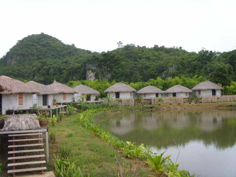 Avatarn Miracles Resort