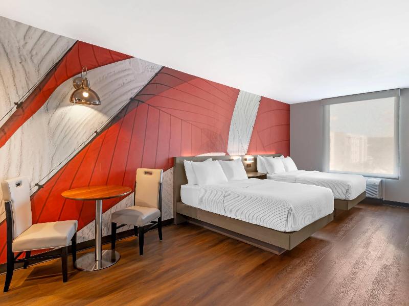 Cambria Hotel & Suites Plymouth image