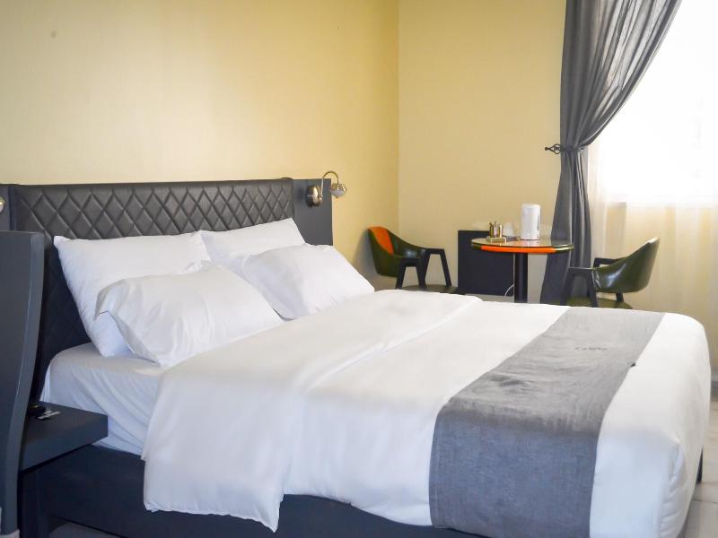 Dana Hotel image