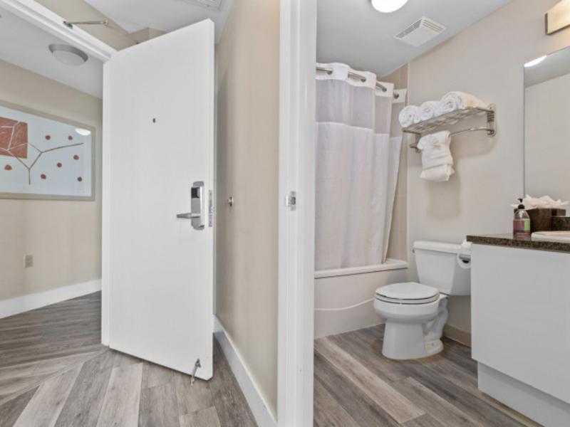 Arya Hotel and Suites Coconut Grove image