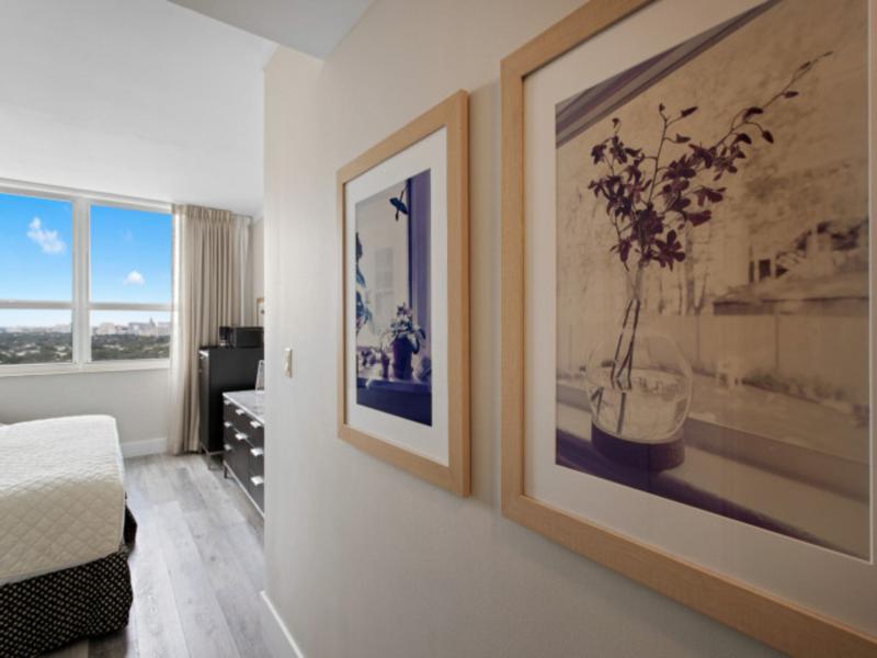 Arya Hotel and Suites Coconut Grove image