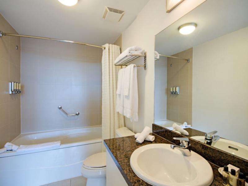 Arya Hotel and Suites Coconut Grove image