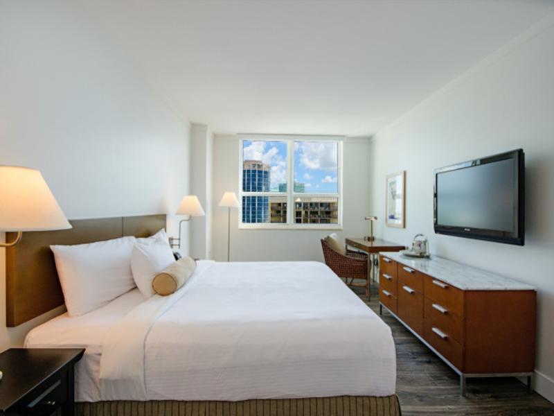 Arya Hotel and Suites Coconut Grove image