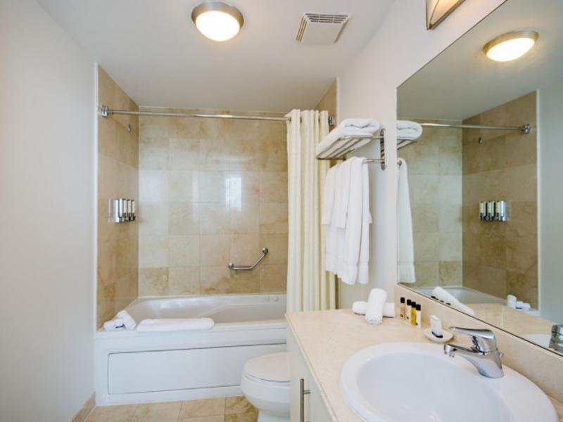 Arya Hotel and Suites Coconut Grove image