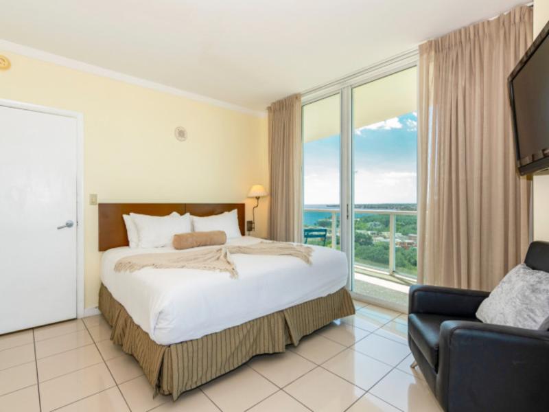 Arya Hotel and Suites Coconut Grove image