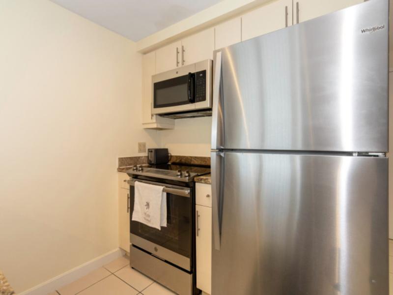 Arya Hotel and Suites Coconut Grove image