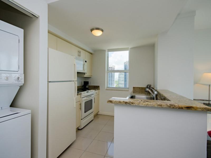 Arya Hotel and Suites Coconut Grove image