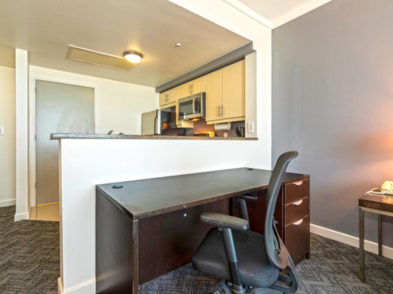 Arya Hotel and Suites Coconut Grove image
