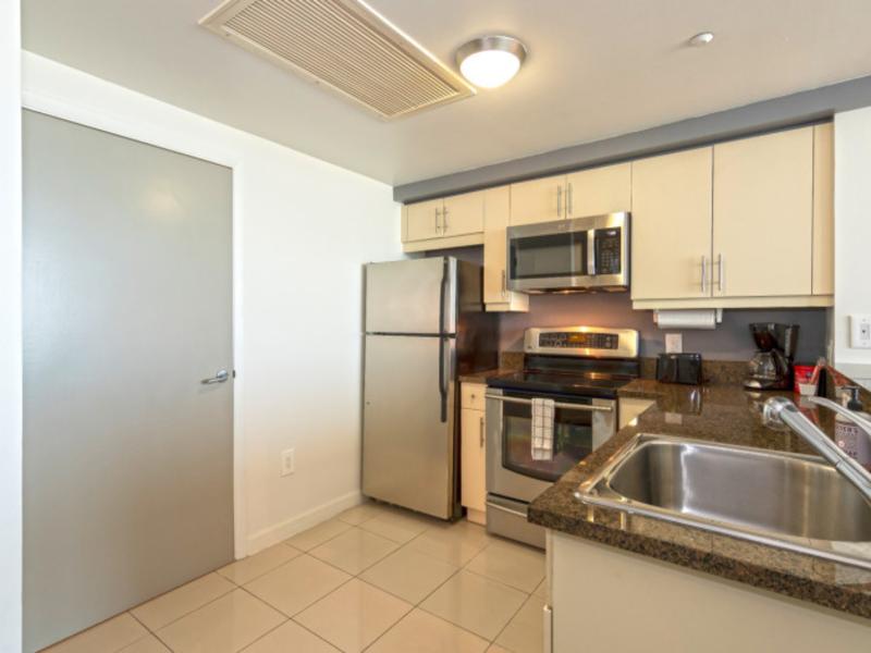 Arya Hotel and Suites Coconut Grove image