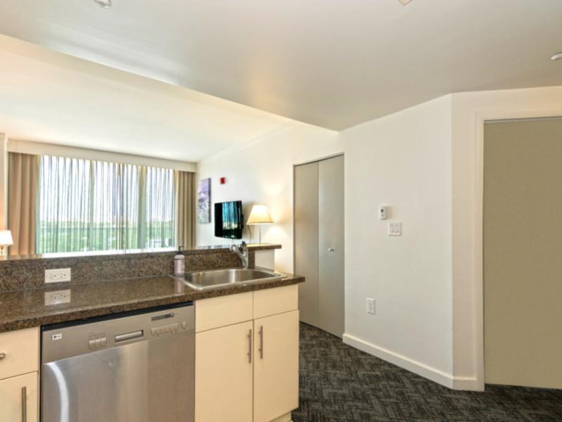 Arya Hotel and Suites Coconut Grove image