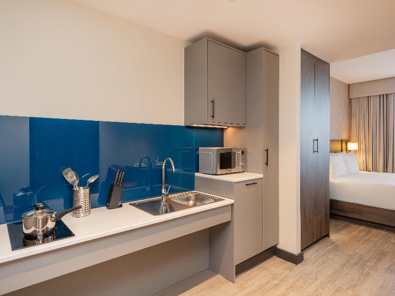 Hyatt House Leeds image