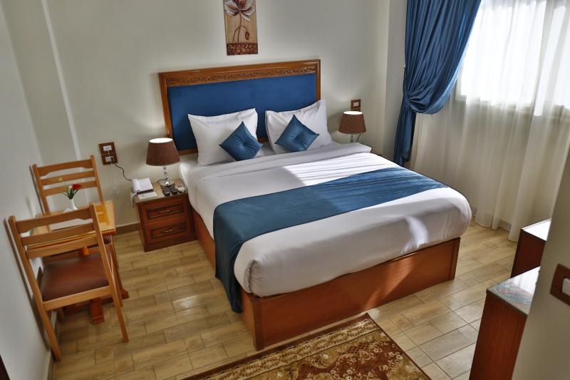 The Palm Hotel image