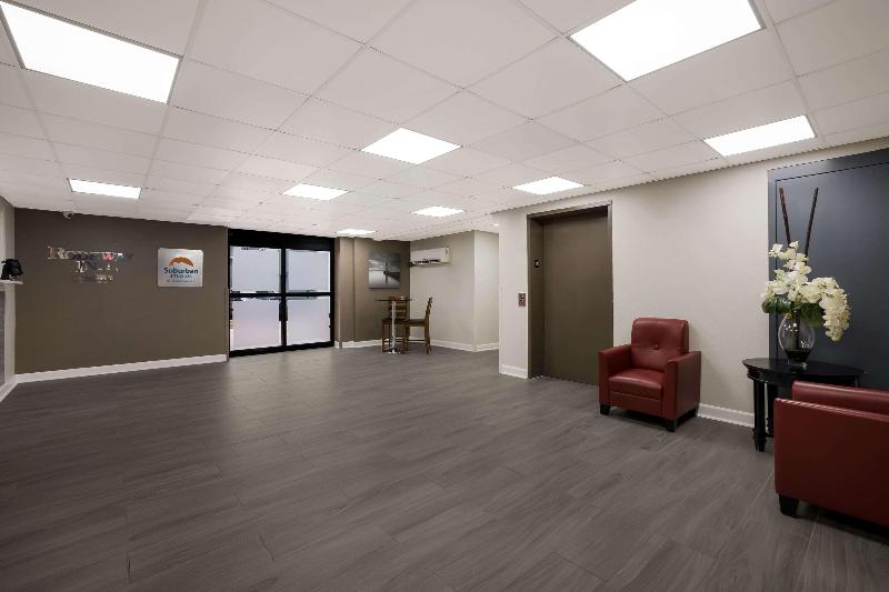 Suburban Studios Milwaukee Airport image