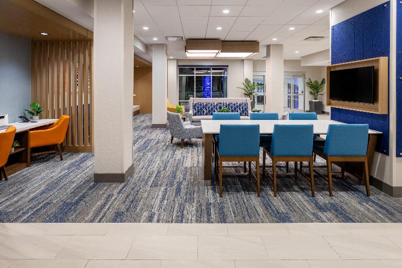 Holiday Inn Express and Suites Benson image