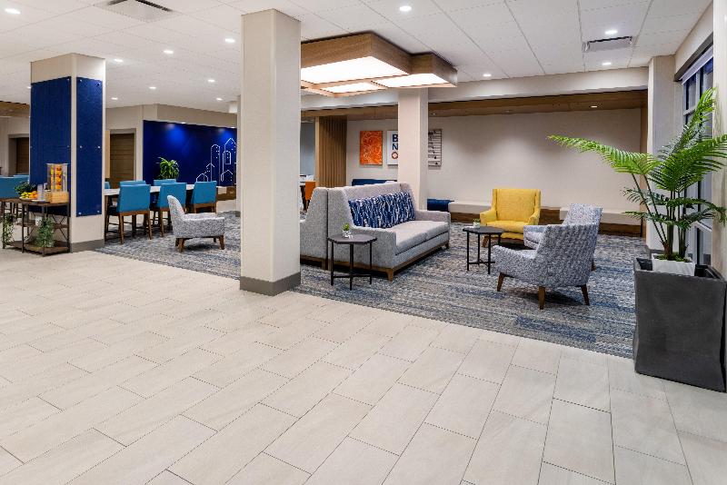 Holiday Inn Express and Suites Benson image