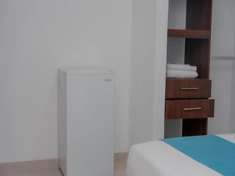 Hotel Aguamarina image